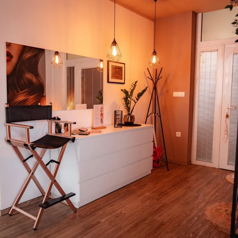 Unique Nina Omerzo s.p. Slika trgovine