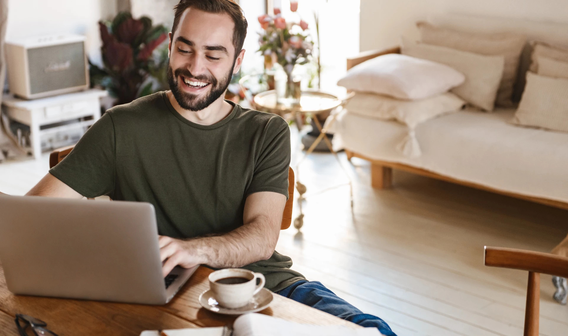 Kako ti Leanpay pomaga prihraniti denar za nujne primere?