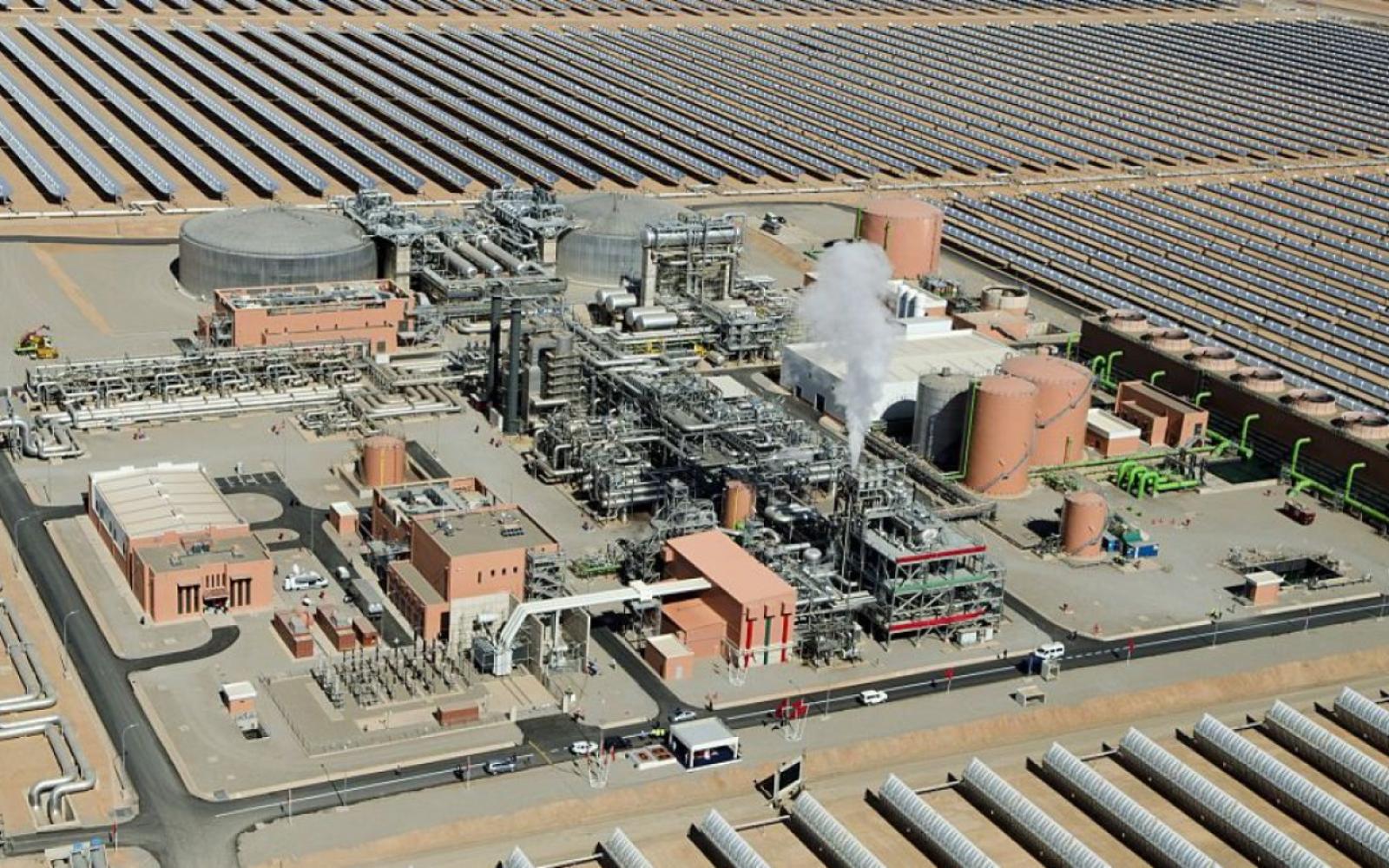 الطاقة الشمسية في الدول العربية: بصيص أمل ينير البيوت ويحد من التلوث