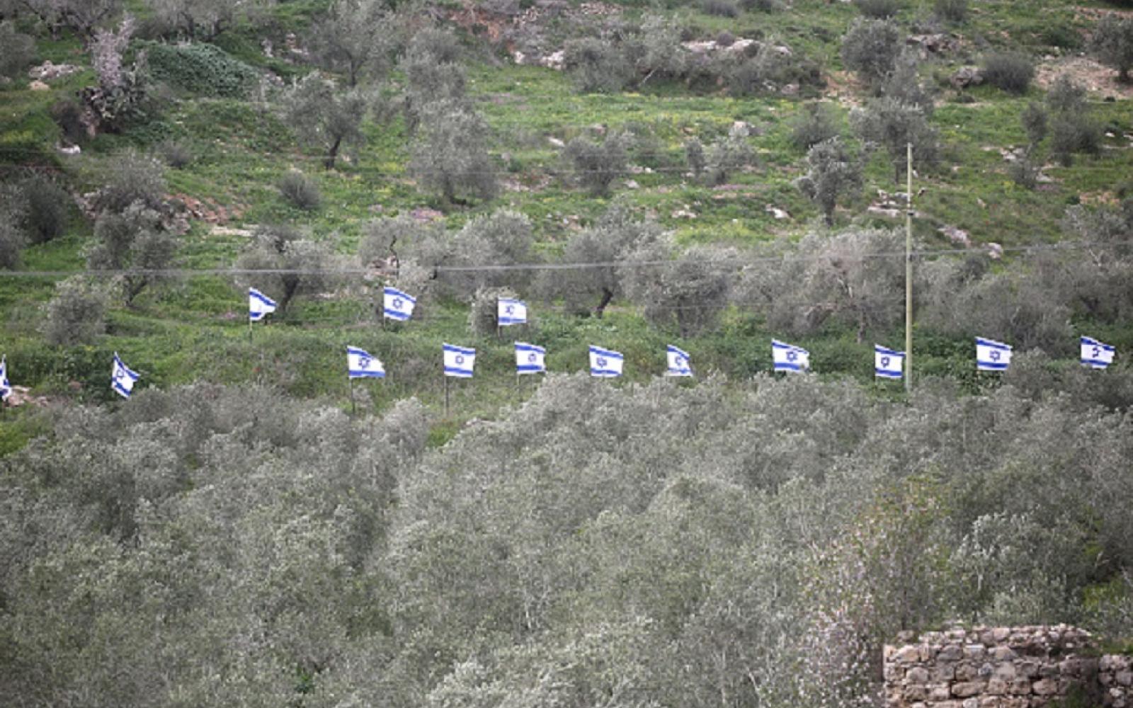 إسرائيل تصادق على تسجيل أراضٍ بالضفة الغربية كـ"أملاك دولة" لأول مرة منذ 1967، والأردن يدين