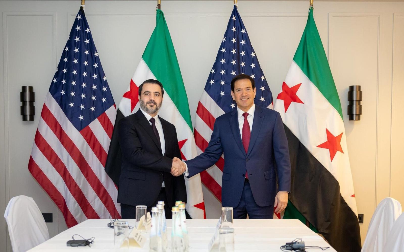 وزير الخارجية الأمريكي يؤكد دعم واشنطن لسوريا مستقرة وسلمية وتحترم حقوق كافة مواطنيها