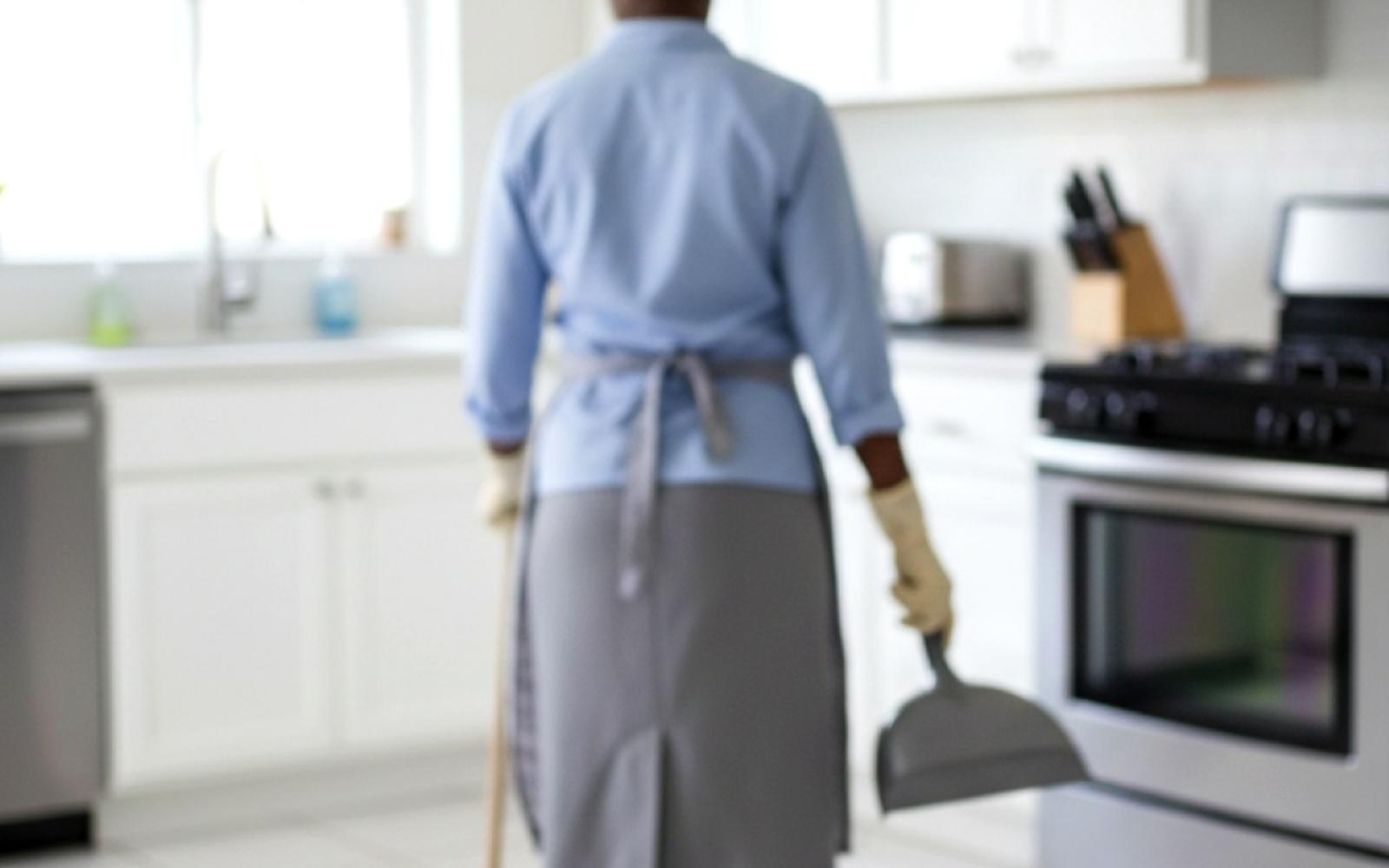 العاملة الأوغندية المتهمة بقتل الفنانة هدى شعراوي تكشف دوافع الجريمة وتقدم اعتذاراً للشعب السوري