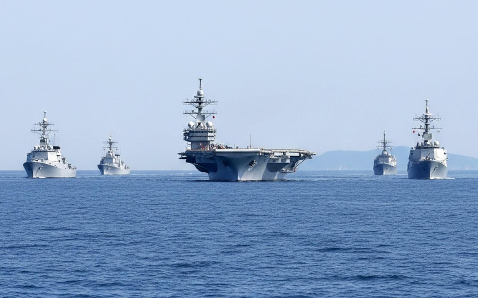 إيران تهدد حاملات الطائرات الأمريكية بصاروخ "خرمشهر" وتلويح بحرب إقليمية شاملة