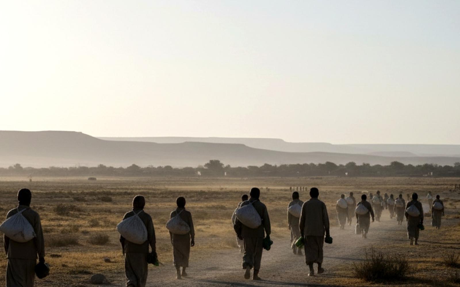 أطفال الفاشر.. رحلة نجاة من جحيم الحرب إلى واقع مرير في مخيمات النزوح