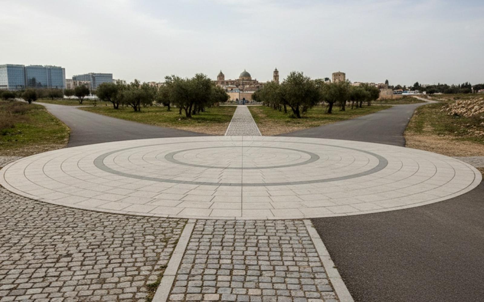 في زمن الضجيج الرقمي: الصحافة الفلسطينية تسعى لصناعة الوعي الأصيل والدفاع عن الحقيقة