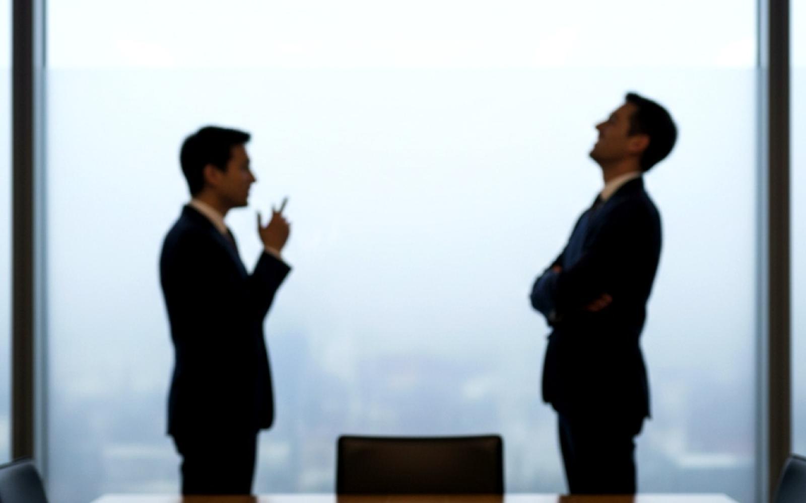 تصريحات نارية متبادلة: مدفيديف يهدد زيلينسكي، وزاخاروفا تصفه بـ"مدمن مخدرات نازي"