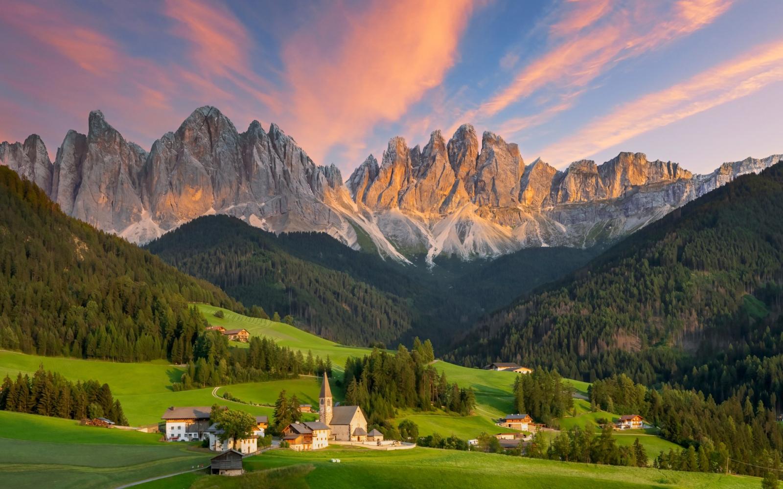 سانتا مادالينا: قرية جبلية إيطالية تتحول لأيقونة سياحية عالمية بفعل إعلان صيني، فما القصة؟