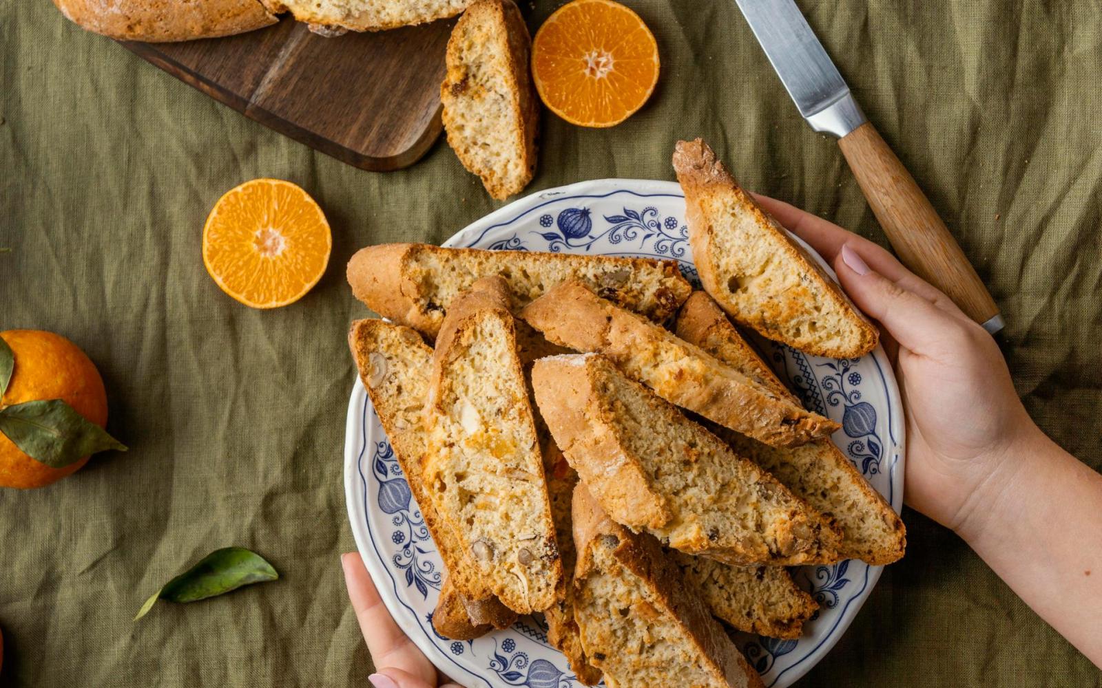 خبز الحبوب الكاملة.. الخيار الأمثل لمرضى السكري لضبط السكر وتعزيز الصحة