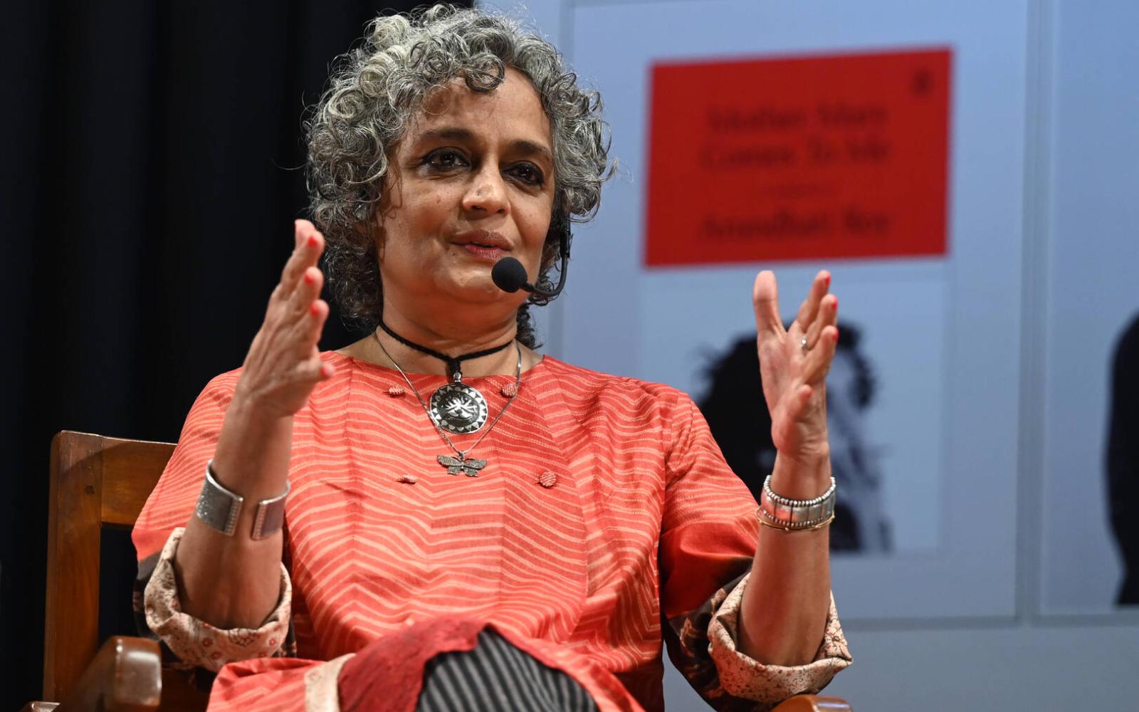 نجوم عالميون يطالبون مهرجان برلين السينمائي بالخروج عن صمته تجاه الإبادة في فلسطين