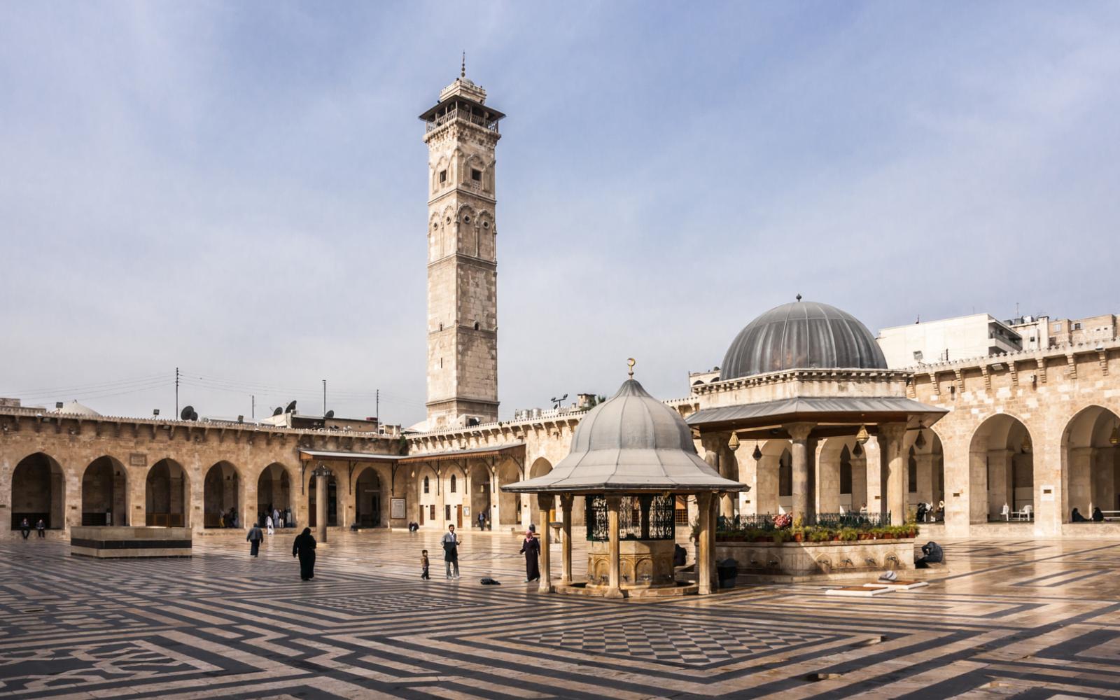 سوريا: مؤتمر الأوقاف الأول يسعى لتوحيد الصف الإسلامي والوطني في ظل خلافات فقهية متصاعدة