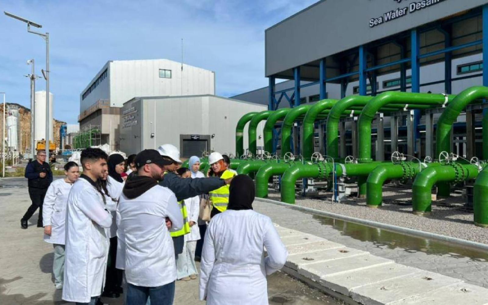 الجزائر تستثمر مليار دولار في تحلية المياه لمواجهة الجفاف وتأمين الأمن المائي والغذائي