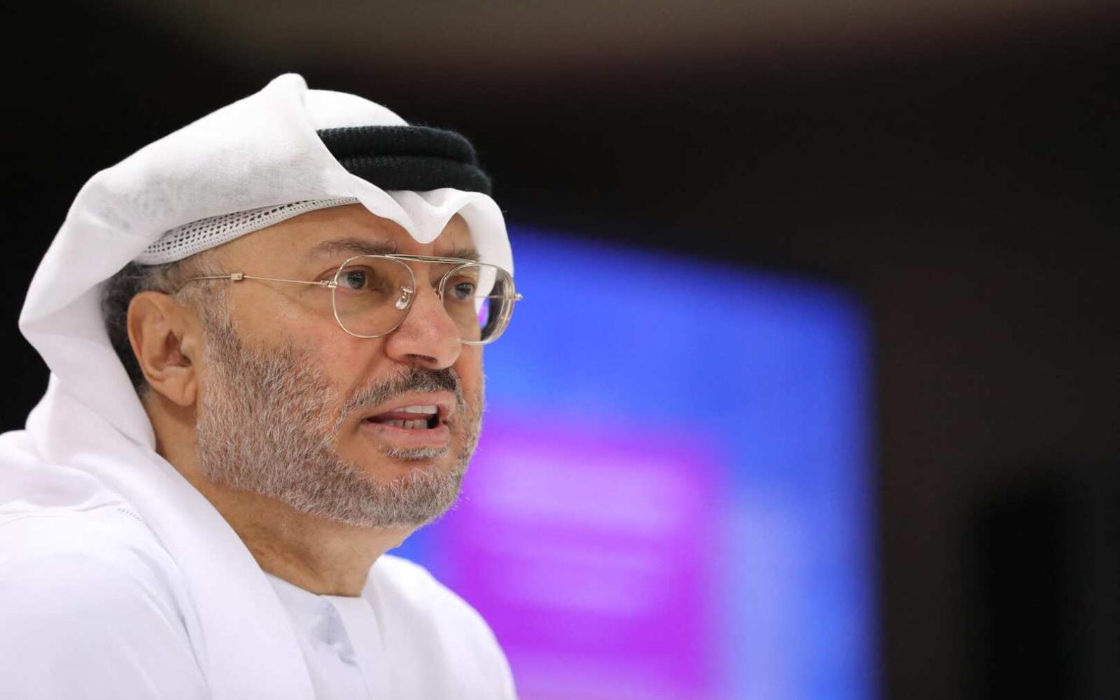 بريطانيا تدحض اتهامات تسليح الإمارات للسودان.. قرقاش يؤكد ثبات الموقف الإماراتي