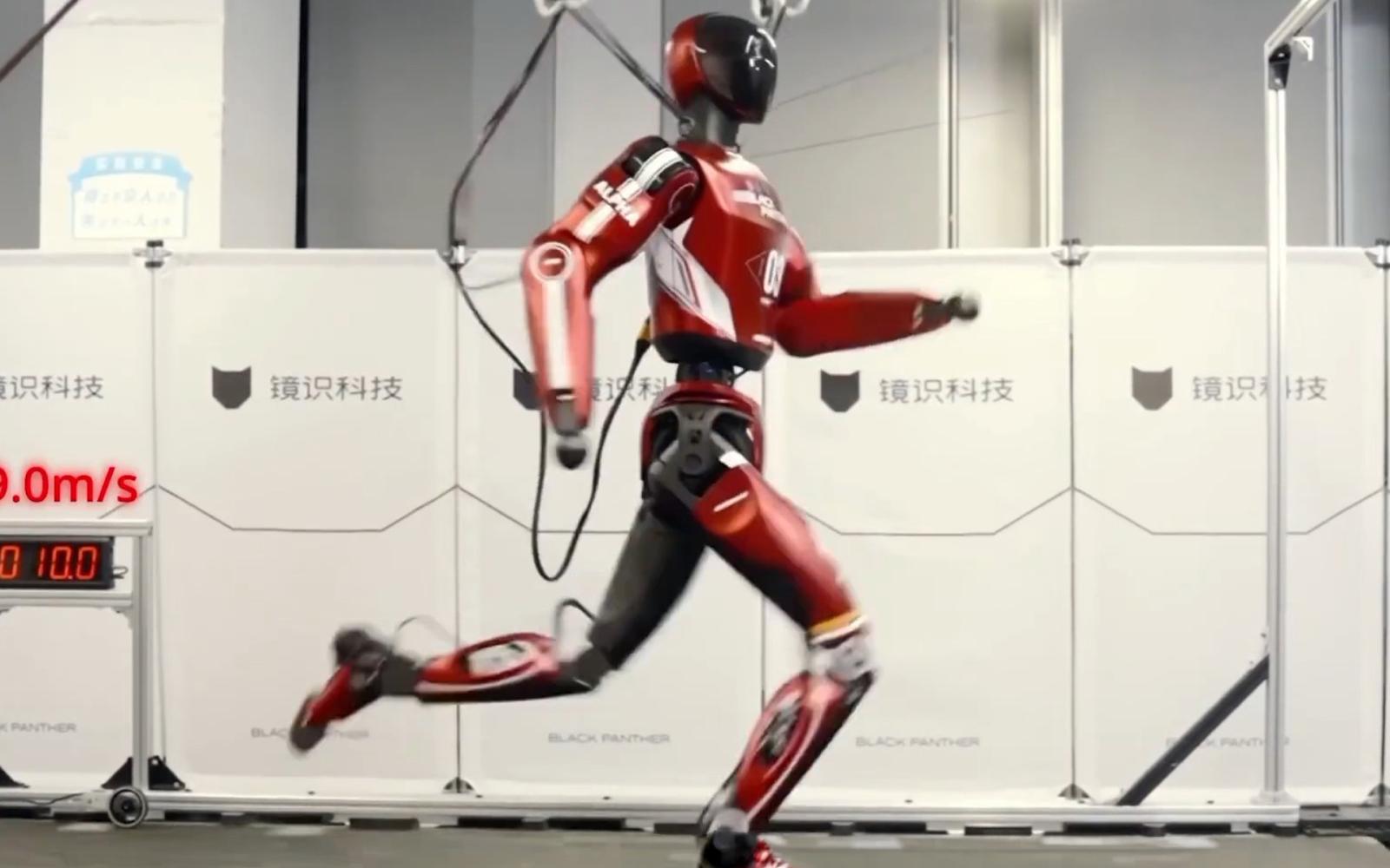 روبوت صيني يتجاوز أسرع العدائين البشر محققاً رقماً قياسياً عالمياً في السرعة
