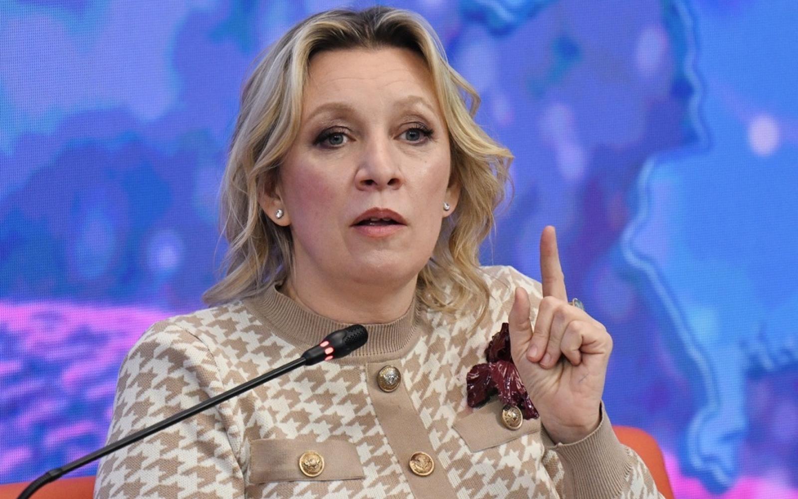 زاخاروفا ترد على مطالب بولندا بتعويضات: "ديون القرن الـ17 لم تُسدَد بعد"