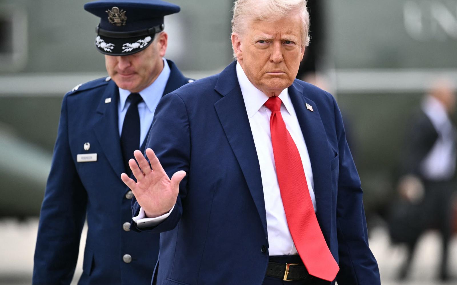 ترمب يواجه "القارة الخطيرة": أمريكا اللاتينية في مرمى النظرة الأمريكية وسط تحديات سياسية واقتصادية