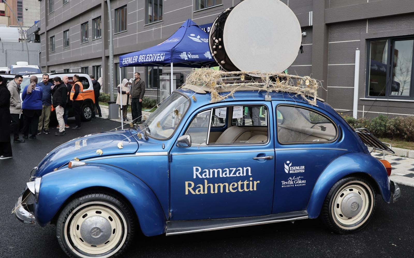 "ألو إفطار": مبادرة إنسانية في إسطنبول تضمن وصول وجبات رمضان للأسر المحتاجة