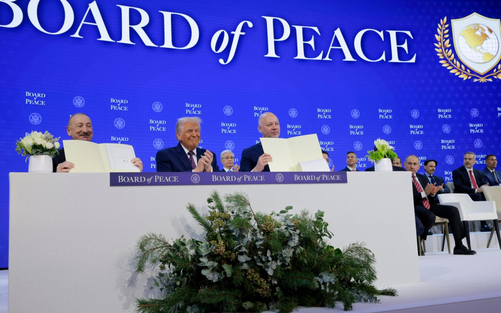 مجلس السلام الجديد برئاسة ترمب يعلن عن 5 مليارات دولار لإعادة إعمار غزة وقوة استقرار دولية