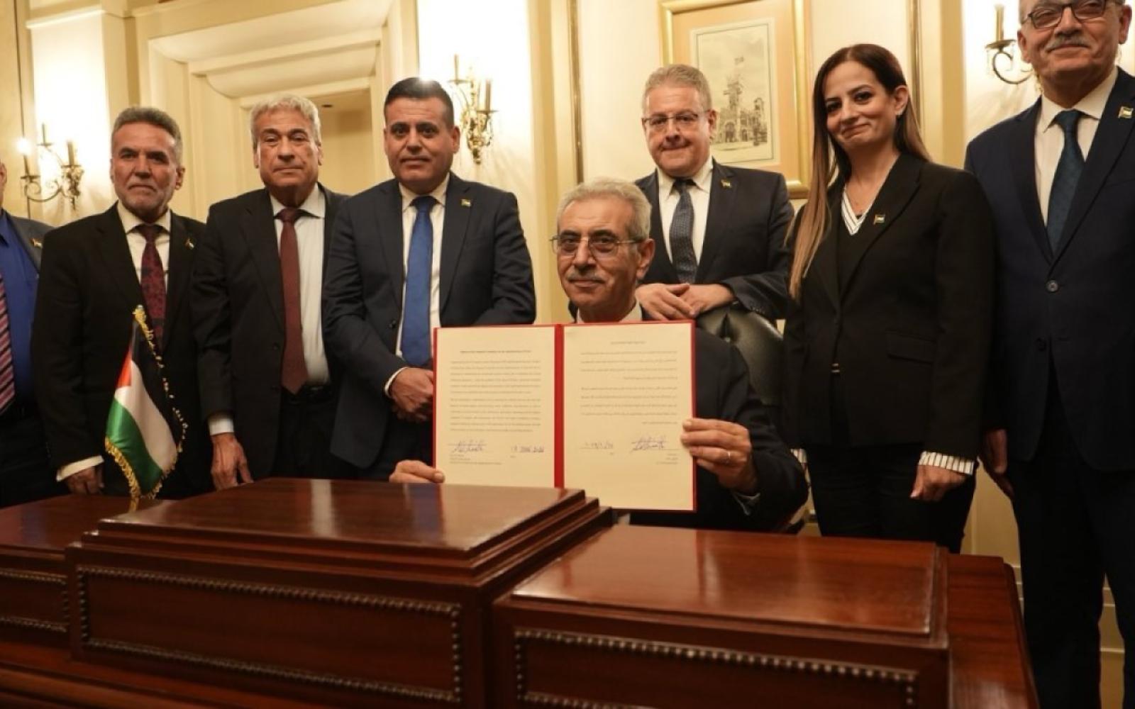 رئيس لجنة إدارة غزة يكشف خطة عاجلة لإنشاء شرطة مدنية محترفة واستعادة الاستقرار