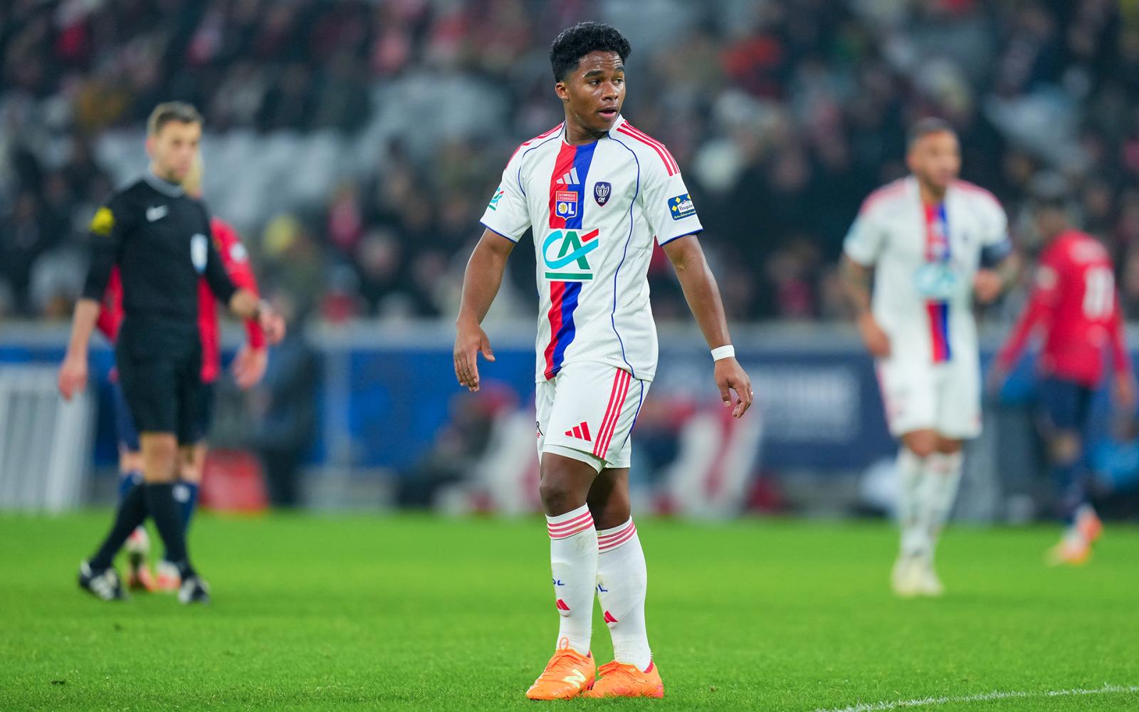 النجم الشاب أندريك يفرض الانضباط بـ 100 يورو للدقيقة في تدريبات ليون