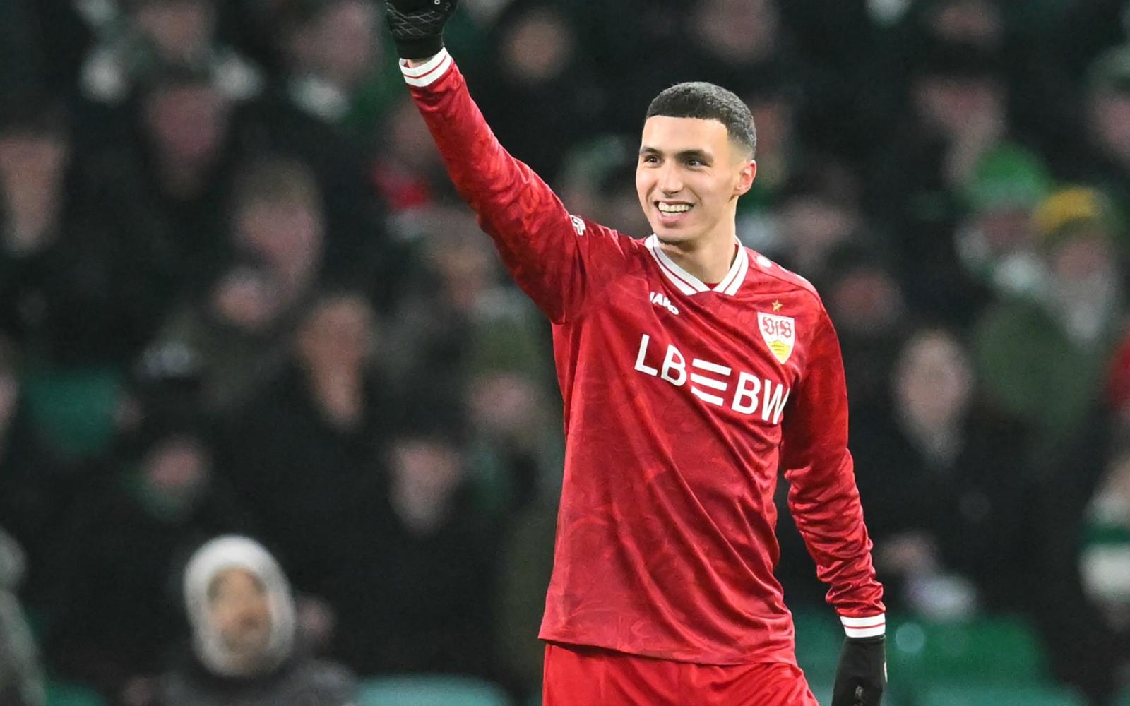 الخنوس يتألق بثنائية رائعة في الدوري الأوروبي ويقود شتوتغارت لفوز كبير على سلتيك