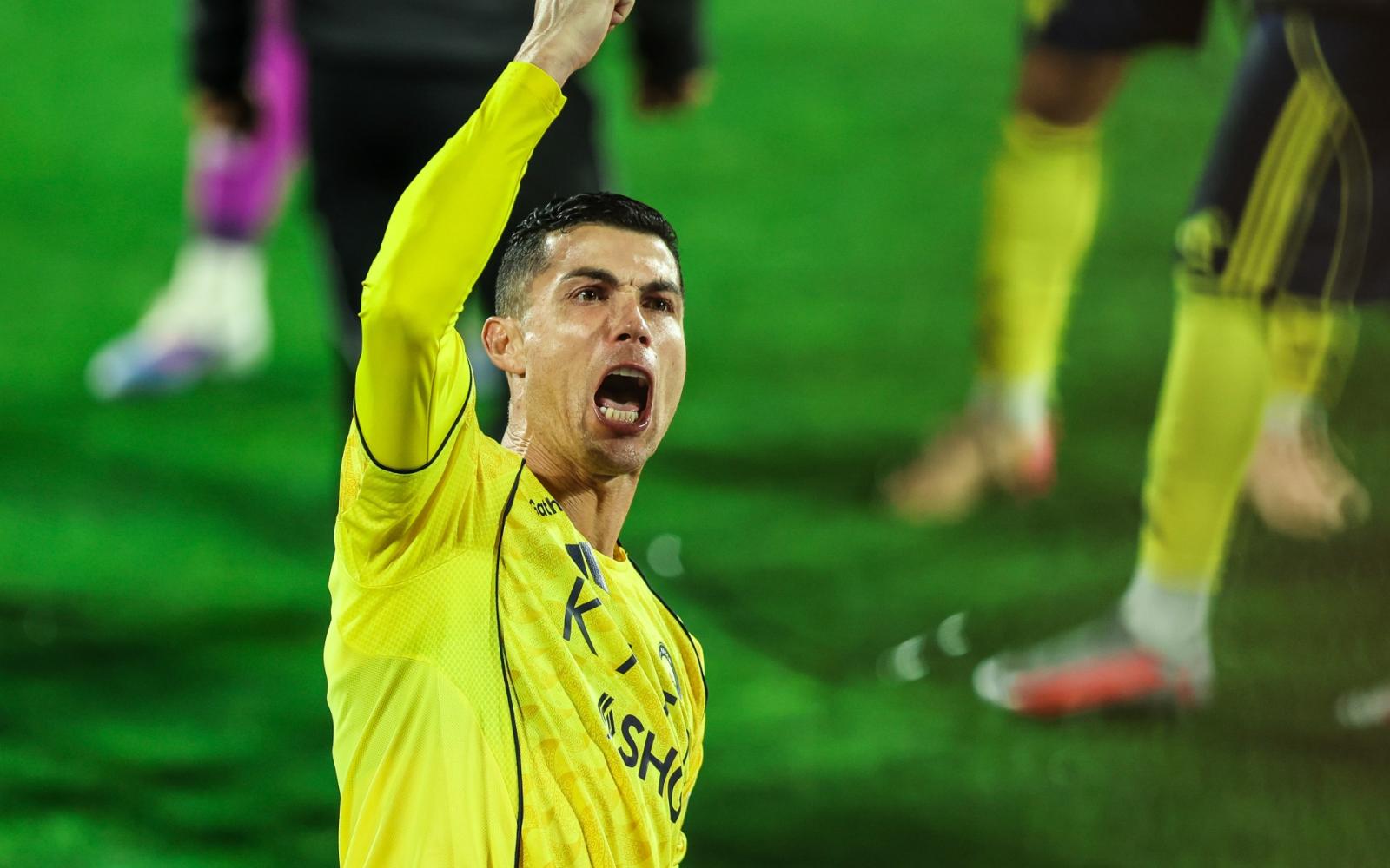 نجم كرة القدم العالمي كريستيانو رونالدو يستثمر ملايين اليوروهات في تقنيات الذكاء الاصطناعي الصحي