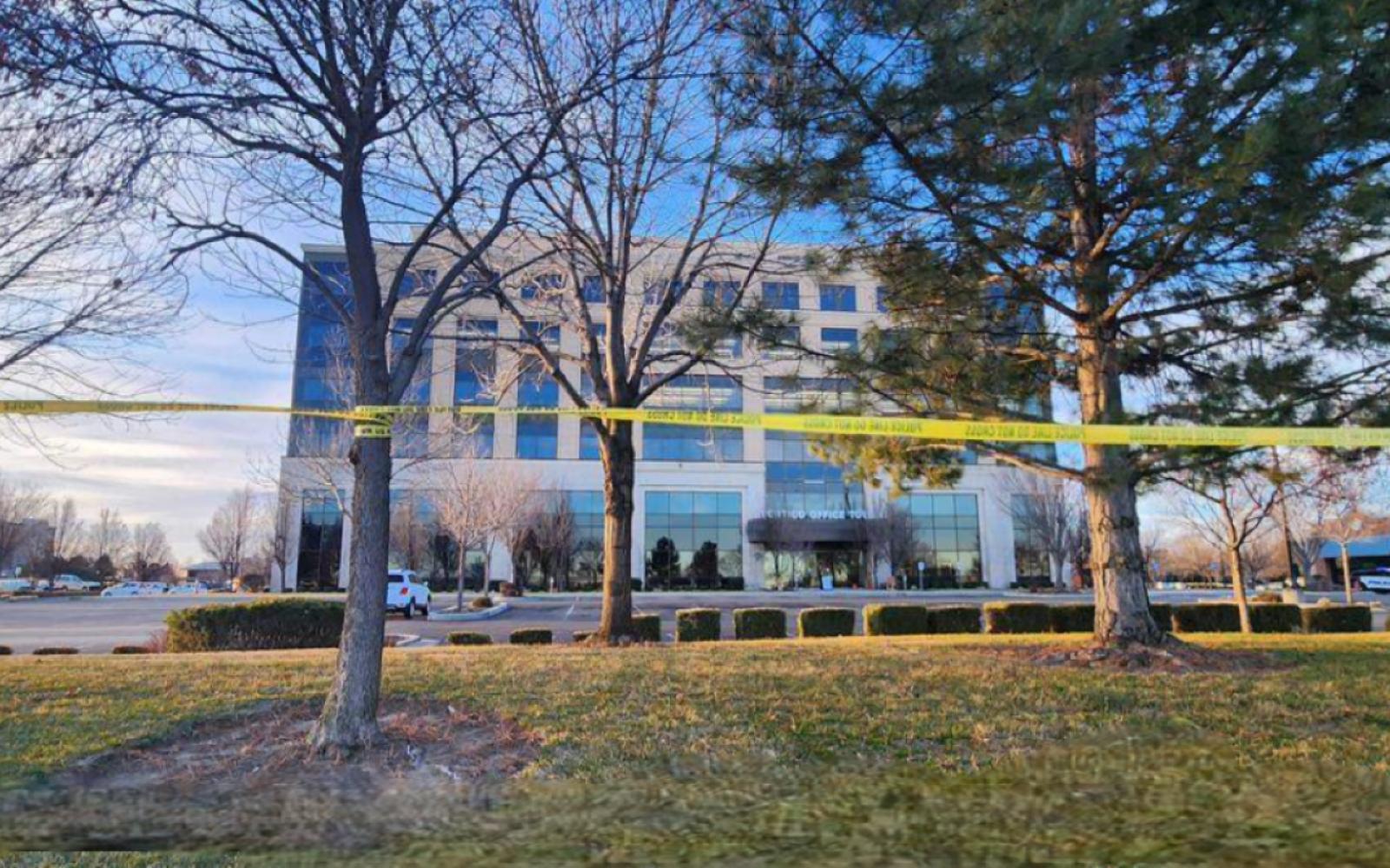 محاولة هجوم إرهابي بسيارة إسعاف مسروقة تستهدف مكتب الأمن الداخلي في إيداهو الأمريكية