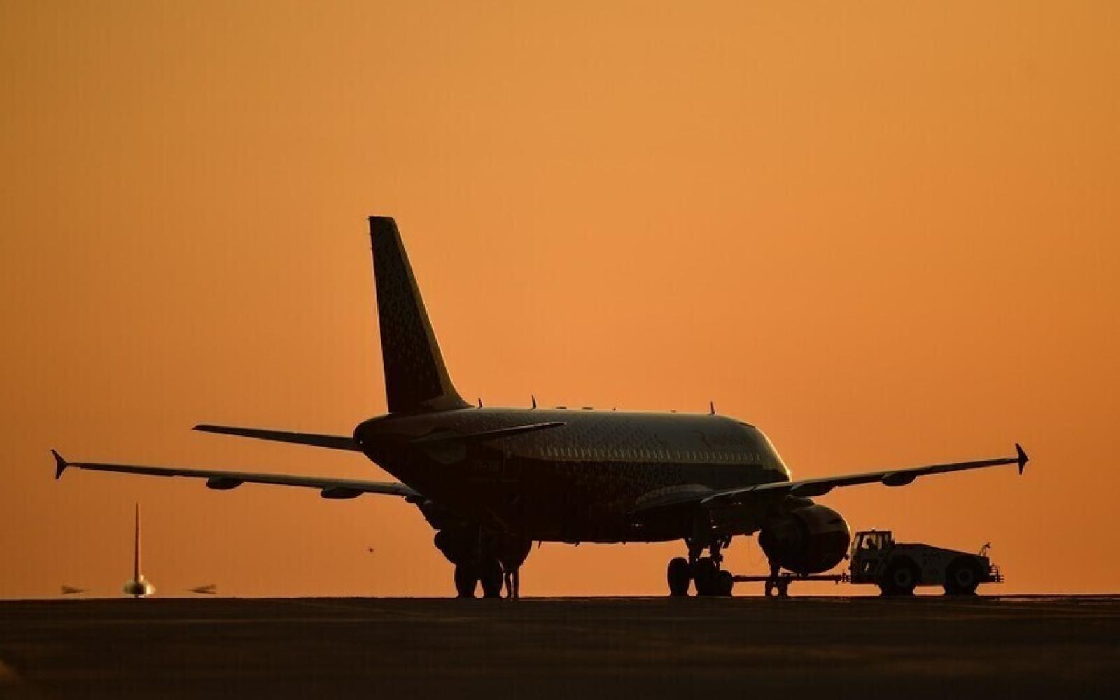 توترات الشرق الأوسط تتصاعد: حشد عسكري أمريكي وإسرائيلي وسط مخاوف من ضربة إيرانية