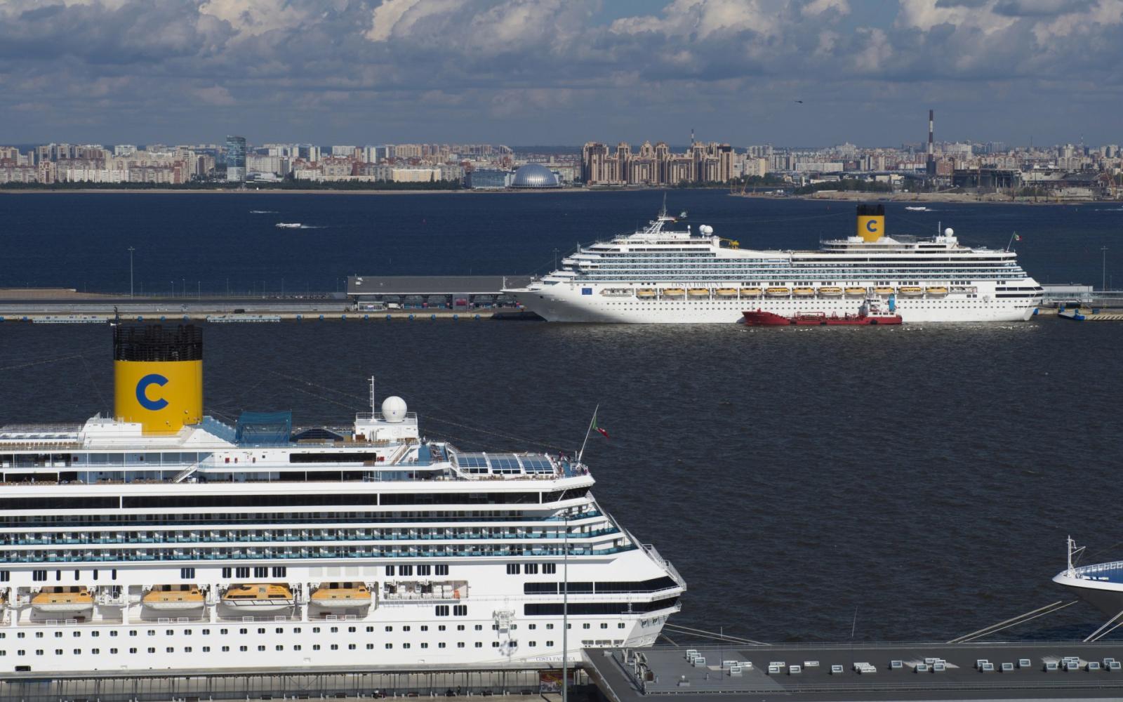 الدنمارك تحتجز سفينة شحن إيرانية لعدم تسجيلها، والاتهامات تدور حول انتهاك العقوبات