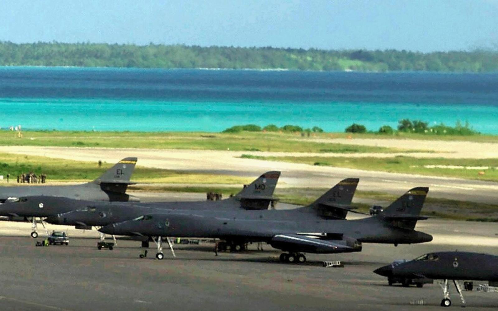 توترات دولية: بريطانيا ترفض ضرب إيران، وبولندا تحذر رعاياها من البقاء في طهران