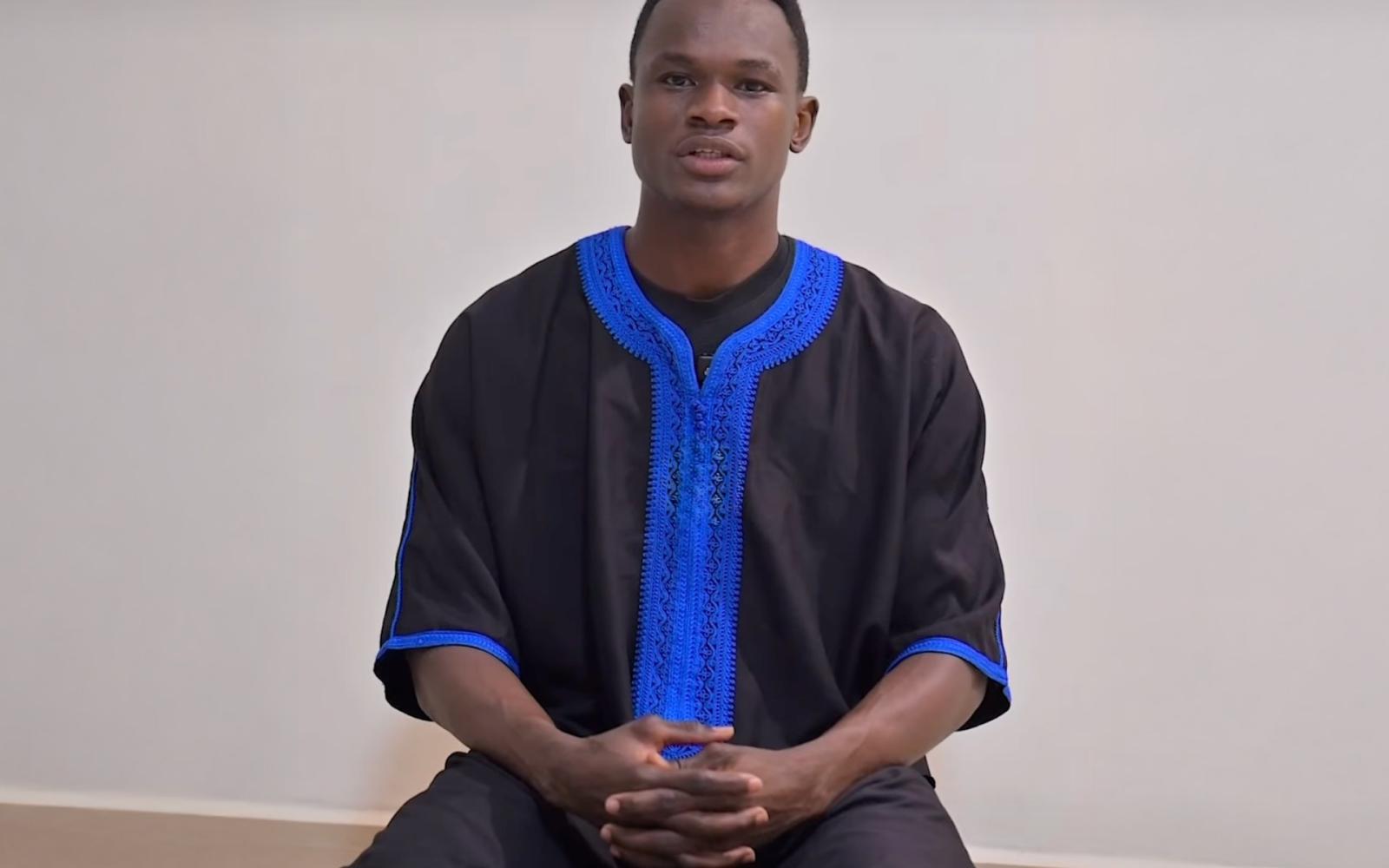 لاعب الهلال السوداني أداما كوليبالي يفاجئ الجماهير بتلاوة عطرة للقرآن الكريم في رمضان