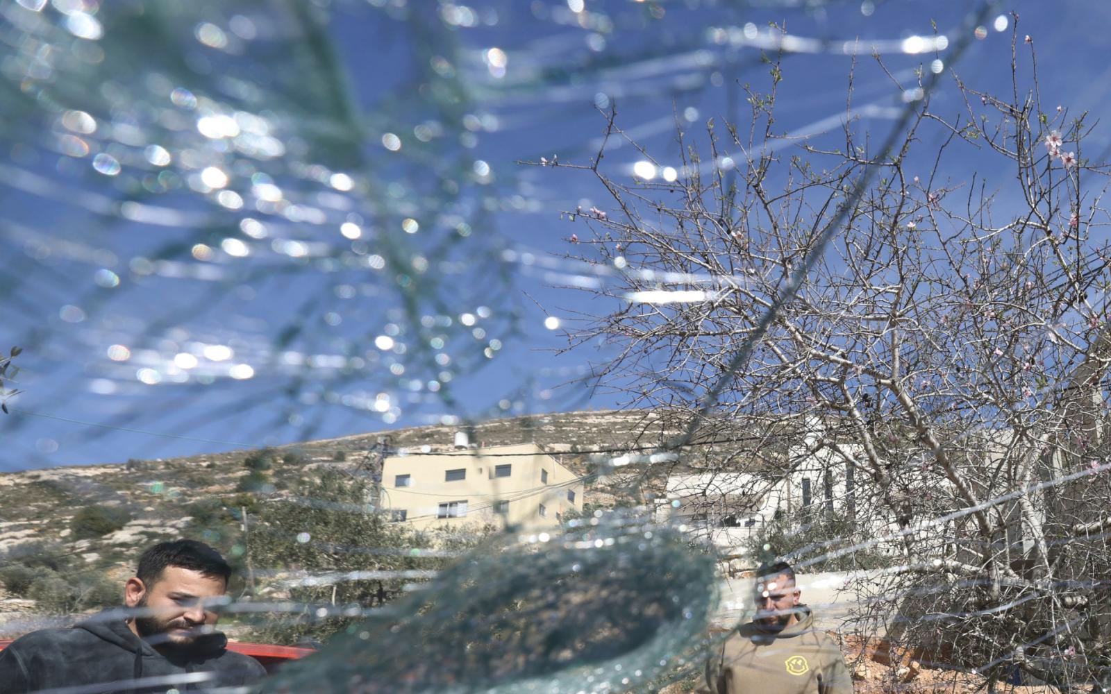 الأمم المتحدة: هجمات المستوطنين الإسرائيليين تتسبب في نزوح آلاف الفلسطينيين بالضفة الغربية