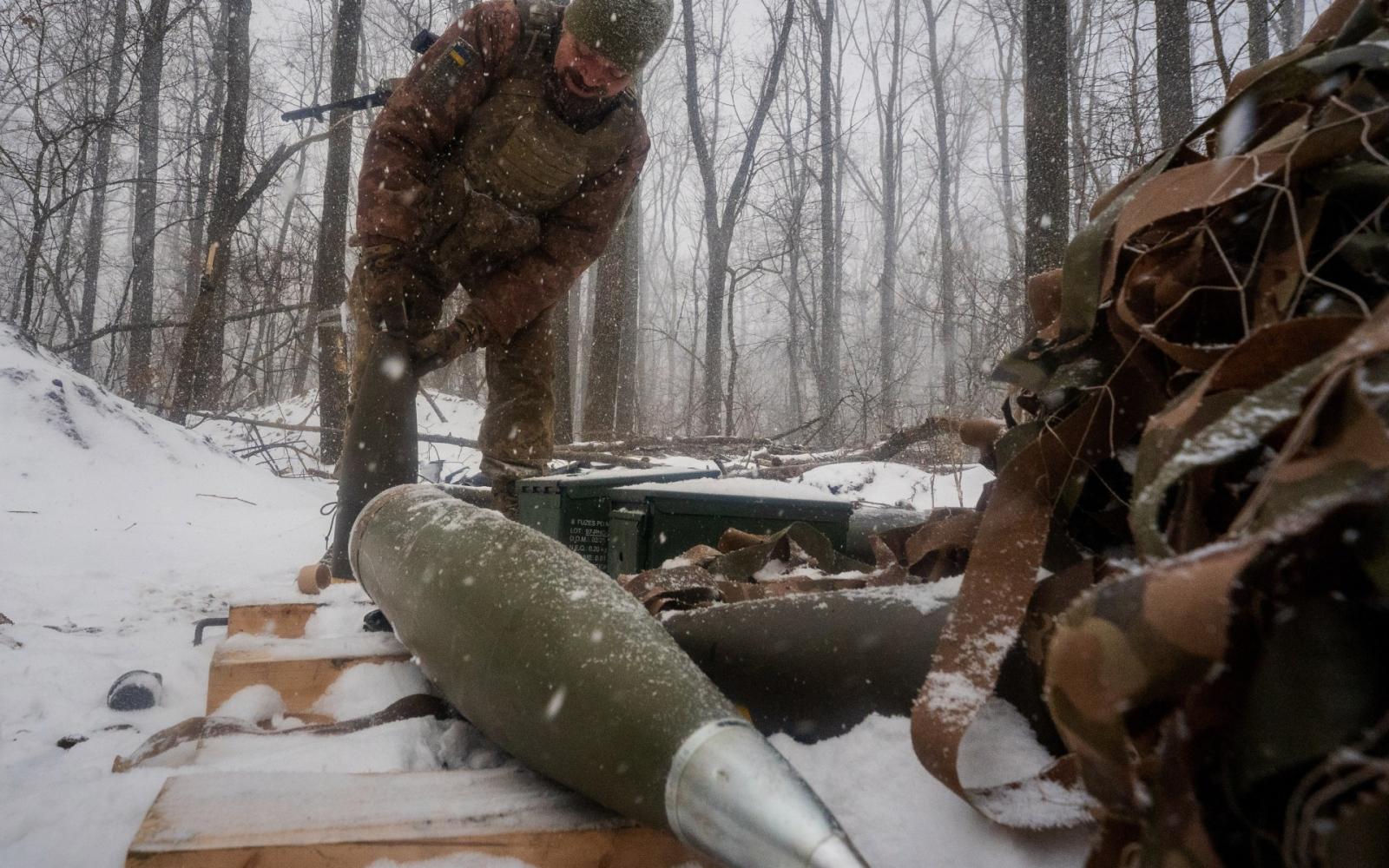 قوات روسية تتقدم نحو زاباروجيا وأوكرانيا تعلن إحباط مخطط اغتيالات