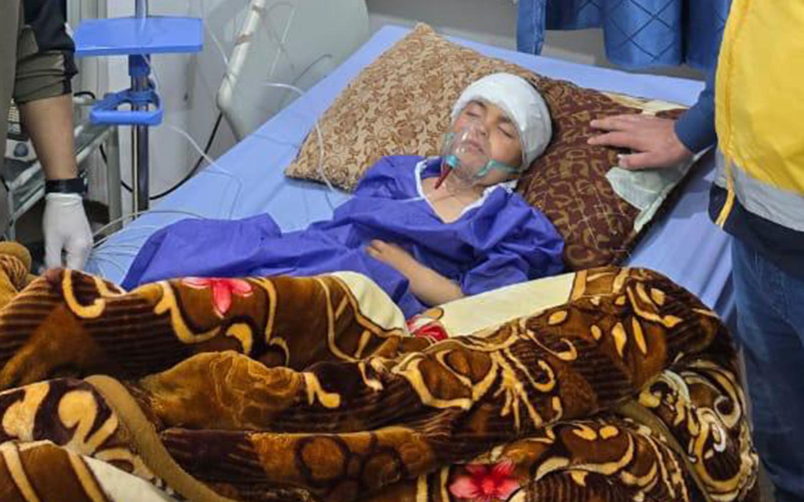 إنقاذ درامي: فرق الدفاع المدني السوري تنتشل طفلاً من بئر عميقة في الرقة بعد 6 ساعات