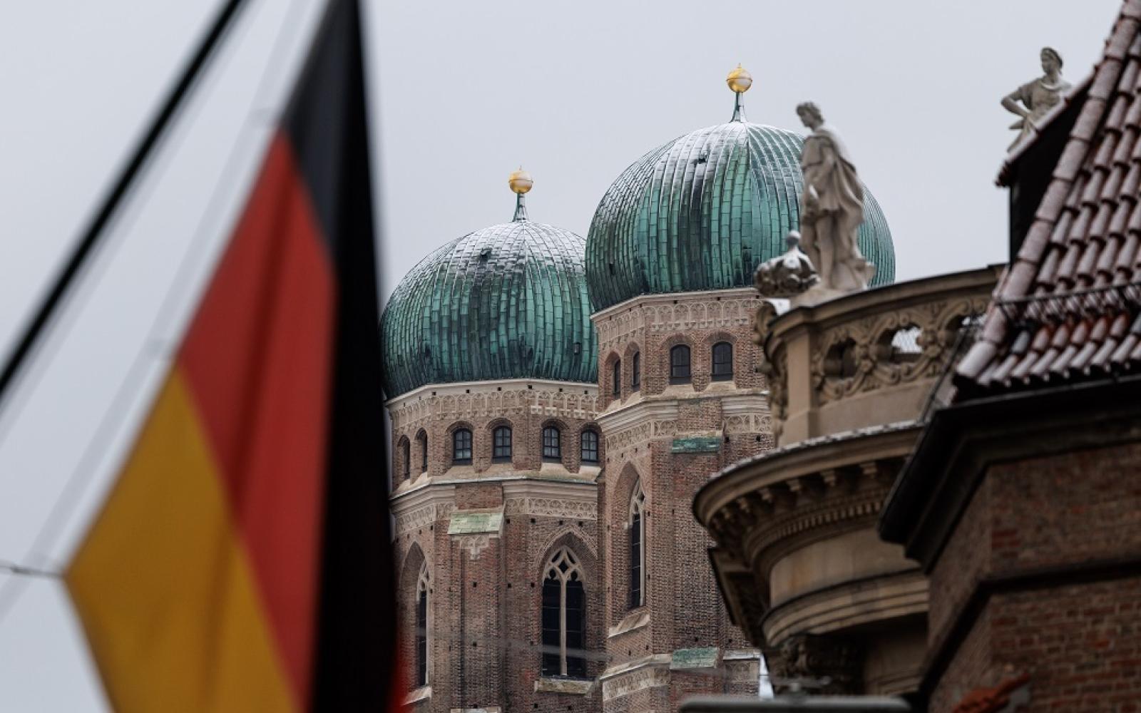 سياسي ألماني: قرار برلين بالتخلي عن الغاز الروسي يضع ألمانيا في مأزق اقتصادي حرج