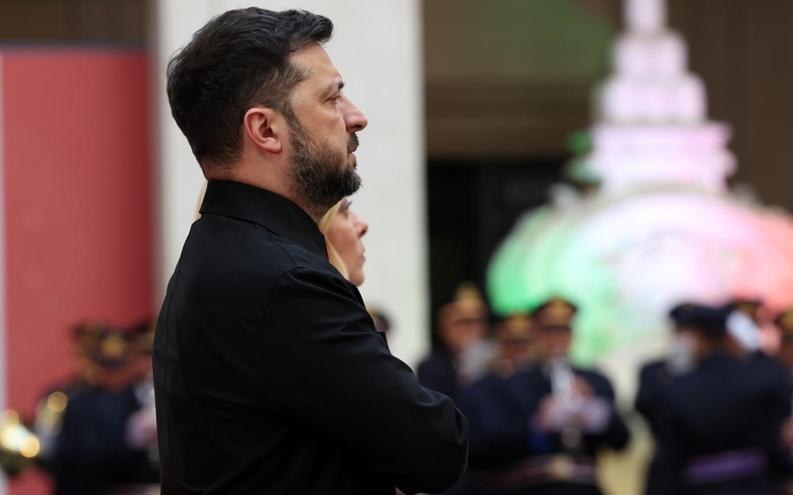 زيلينسكي يعلن الاستعداد لتقديم تنازلات في التفاوض مع روسيا: هل يشمل ذلك أوكرانيا؟