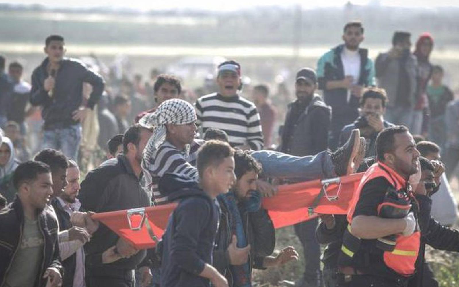 الاحتلال يواصل استهدافه لغزة: إصابة مواطنين وقصف جوي وبحري يفاقم الأوضاع