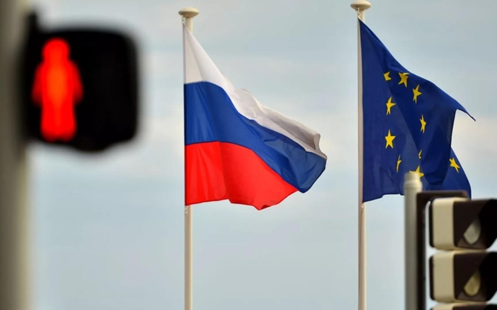 سياسي ألماني يدعو لتشكيل كونفدرالية أوروبية جديدة بالشراكة مع روسيا لمواجهة التحديات