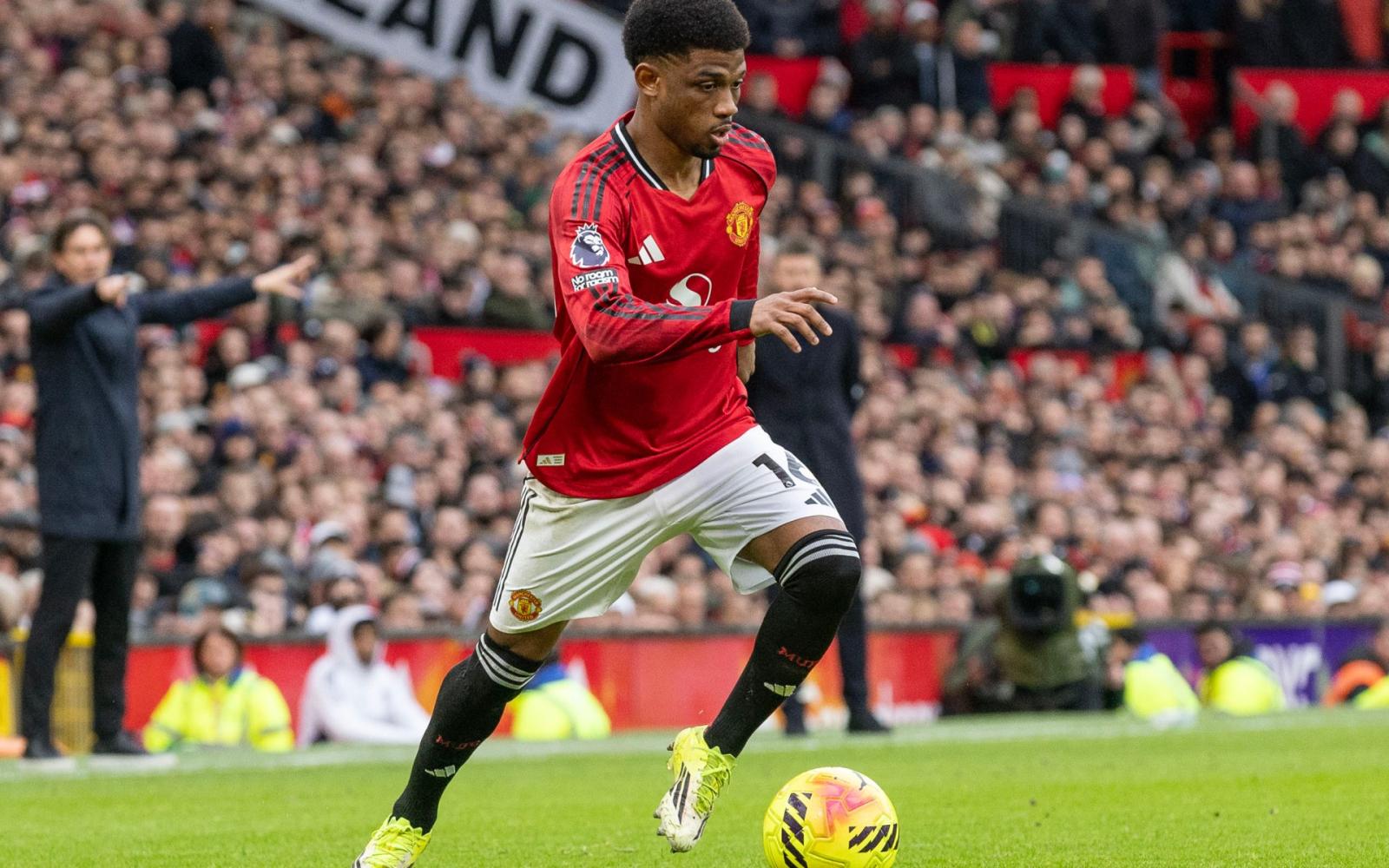 أماد ديالو نجم مانشستر يونايتد يكشف عن تأثير القرآن الكريم على أدائه الرياضي