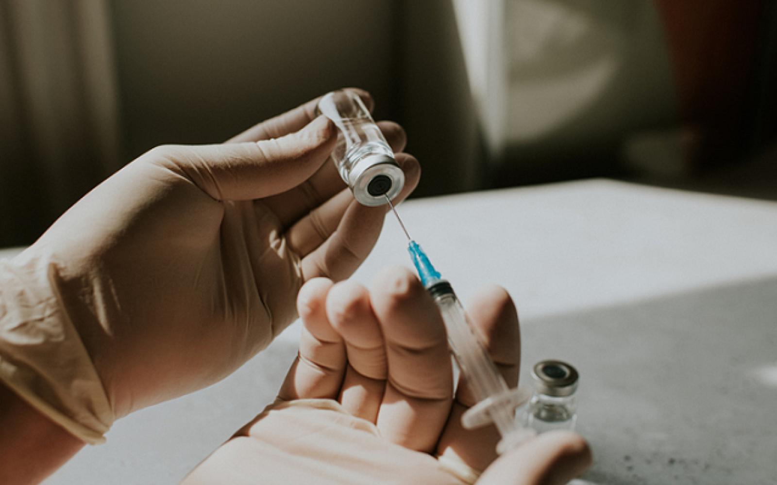 المملكة المتحدة توقف تجربة سريرية حول مثبطات البلوغ للأطفال.. مخاوف من مخاطر صحية مستقبلية