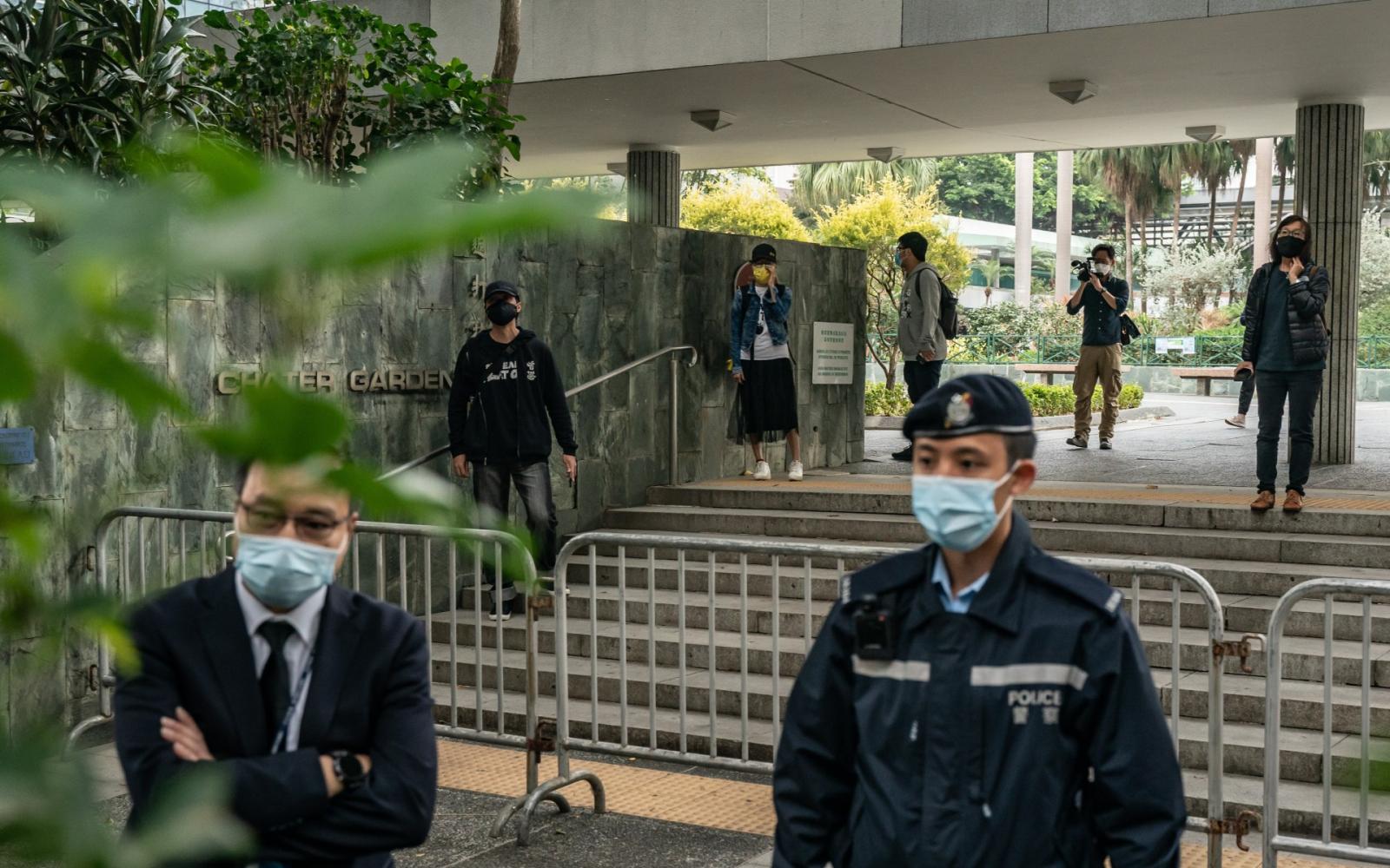 محكمة هونغ كونغ تؤيد سجن 12 ناشطًا في قضية "هونغ كونغ 47" والعفو الدولية تنتقد