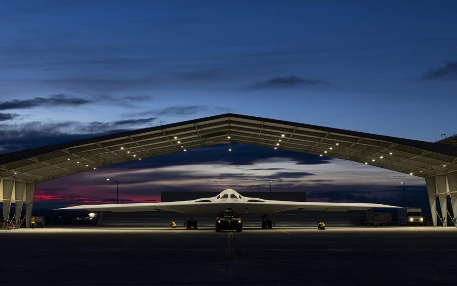 الولايات المتحدة تسرع إنتاج قاذفات B-21 Raider بتكلفة 4.5 مليار دولار لتعزيز القدرات