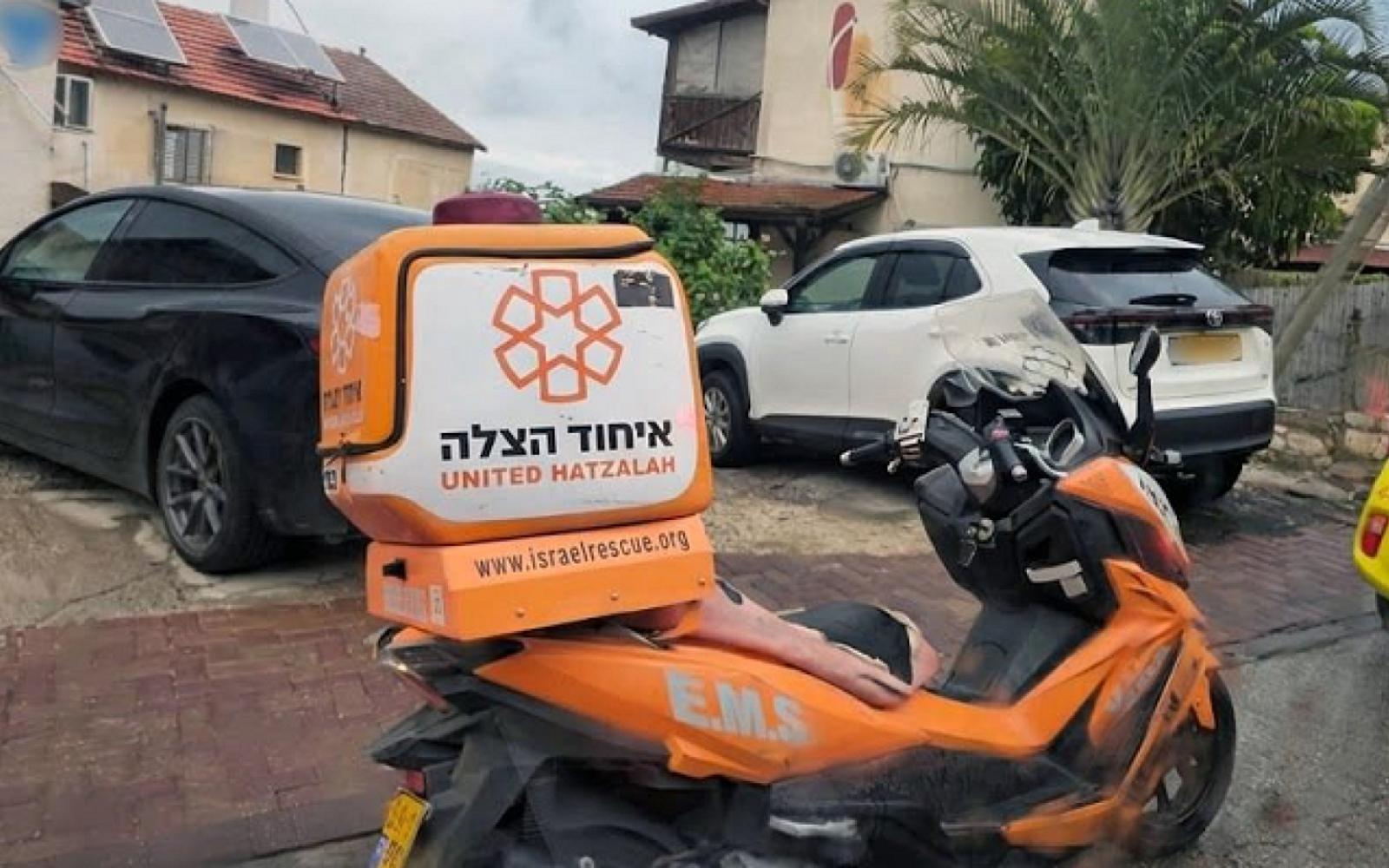 إصابة عامل بجروح خطيرة في طبرية بعد سقوطه من شاحنة.. والشرطة تفتح تحقيقاً