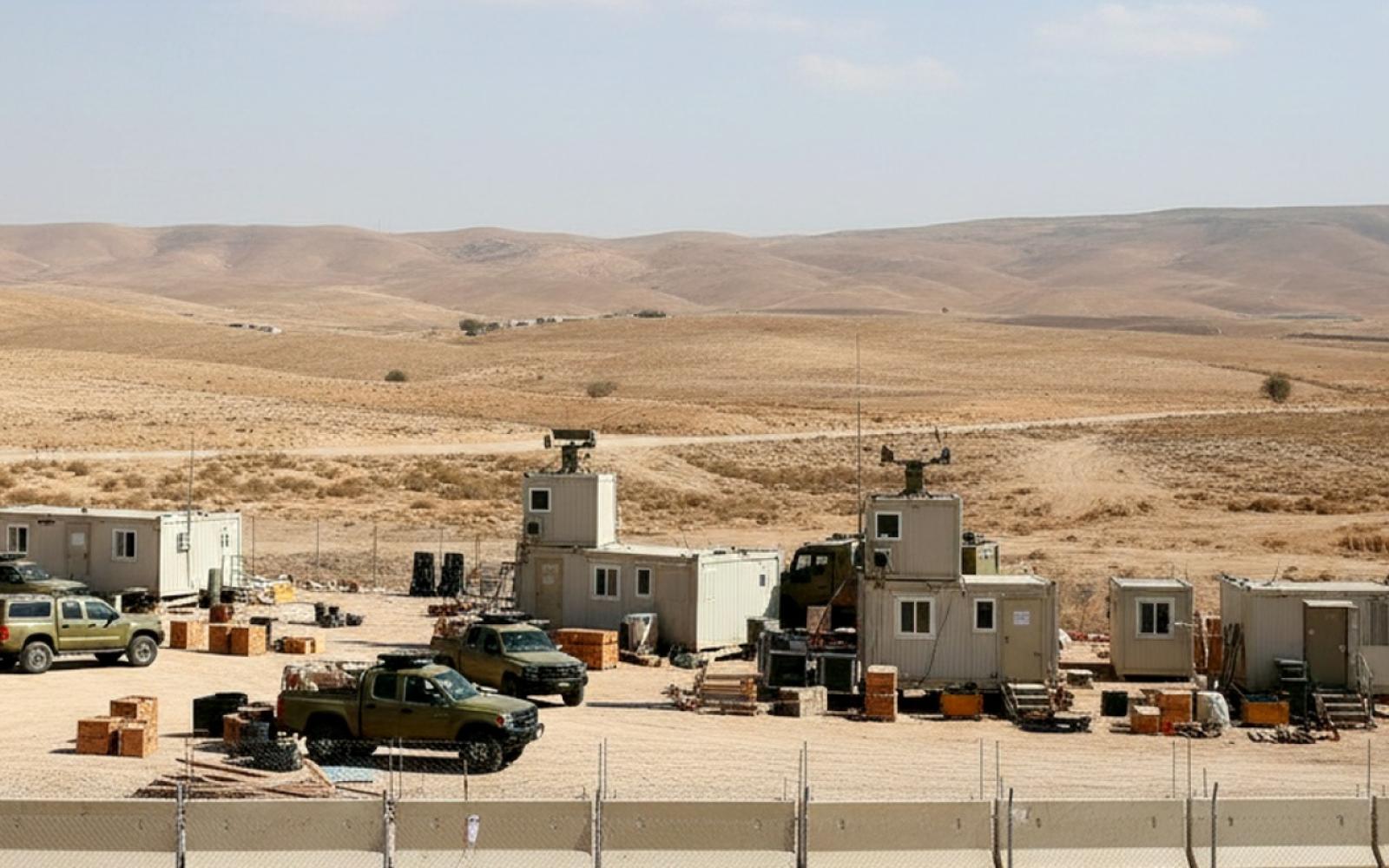 الاحتلال يعزز وجوده العسكري في طولكرم ومخيميها لليوم الـ394 وسط حصار خانق