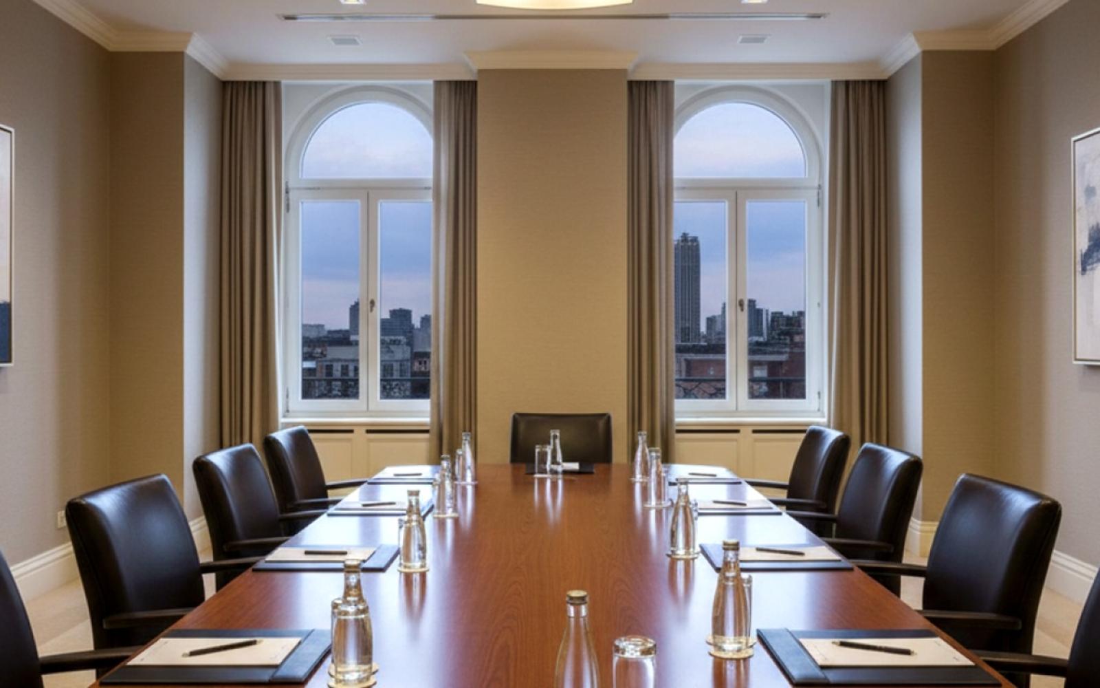 مجلس الوزراء الفلسطيني يحذر من تفاقم الأزمة الإنسانية في غزة وتباطؤ إدخال المساعدات