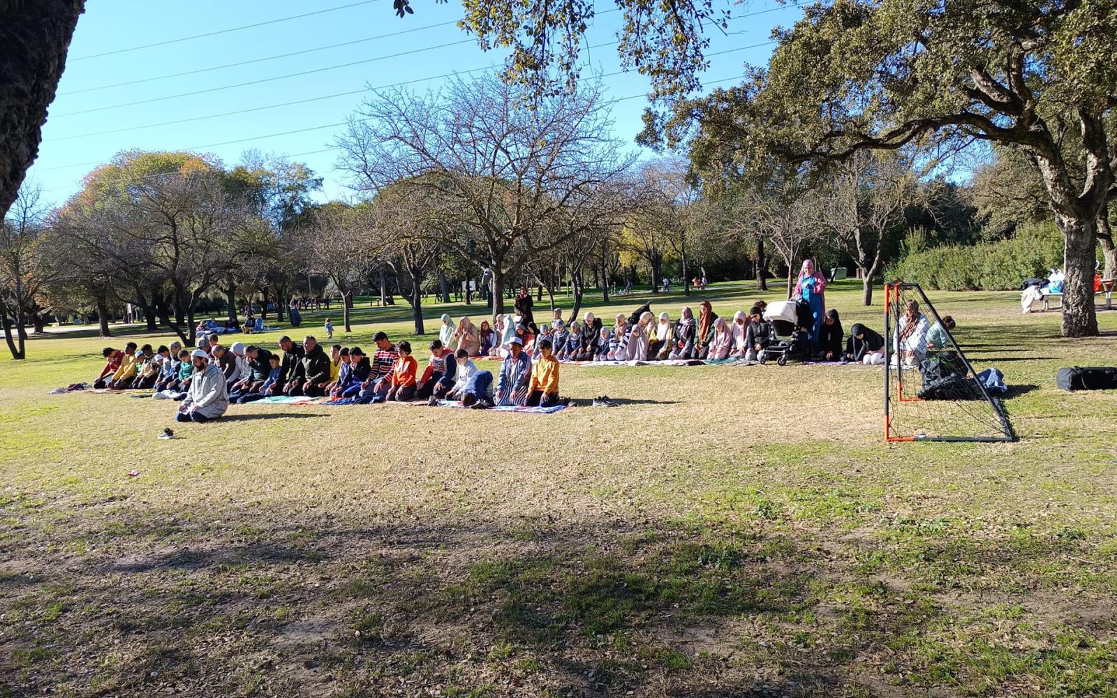 مسلمون جدد في إسبانيا: رحلة بحث عن المعرفة والإرشاد في خضم التحول الديني