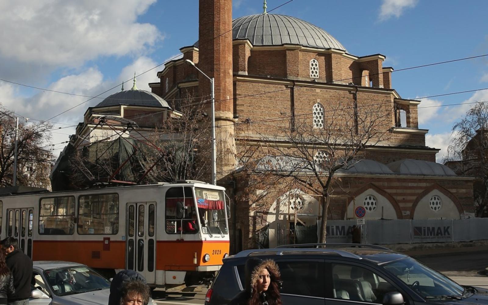 رمضان في بلغاريا: غربة وحنين يجمعان المغتربين في ظل أجواء باردة وذكريات دافئة