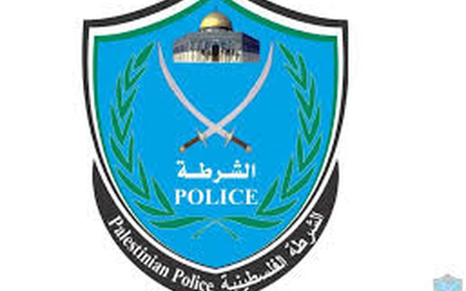 الشرطة الفلسطينية تعتقل مطلوباً بإطلاق نار على منازل في طولكرم بعد سنتين من الملاحقة