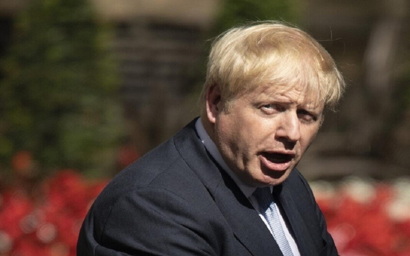 جونسون يكشف عن سبب رغبة القيادة الأوكرانية في إنهاء الحرب.. وتصريحات حول المفاوضات