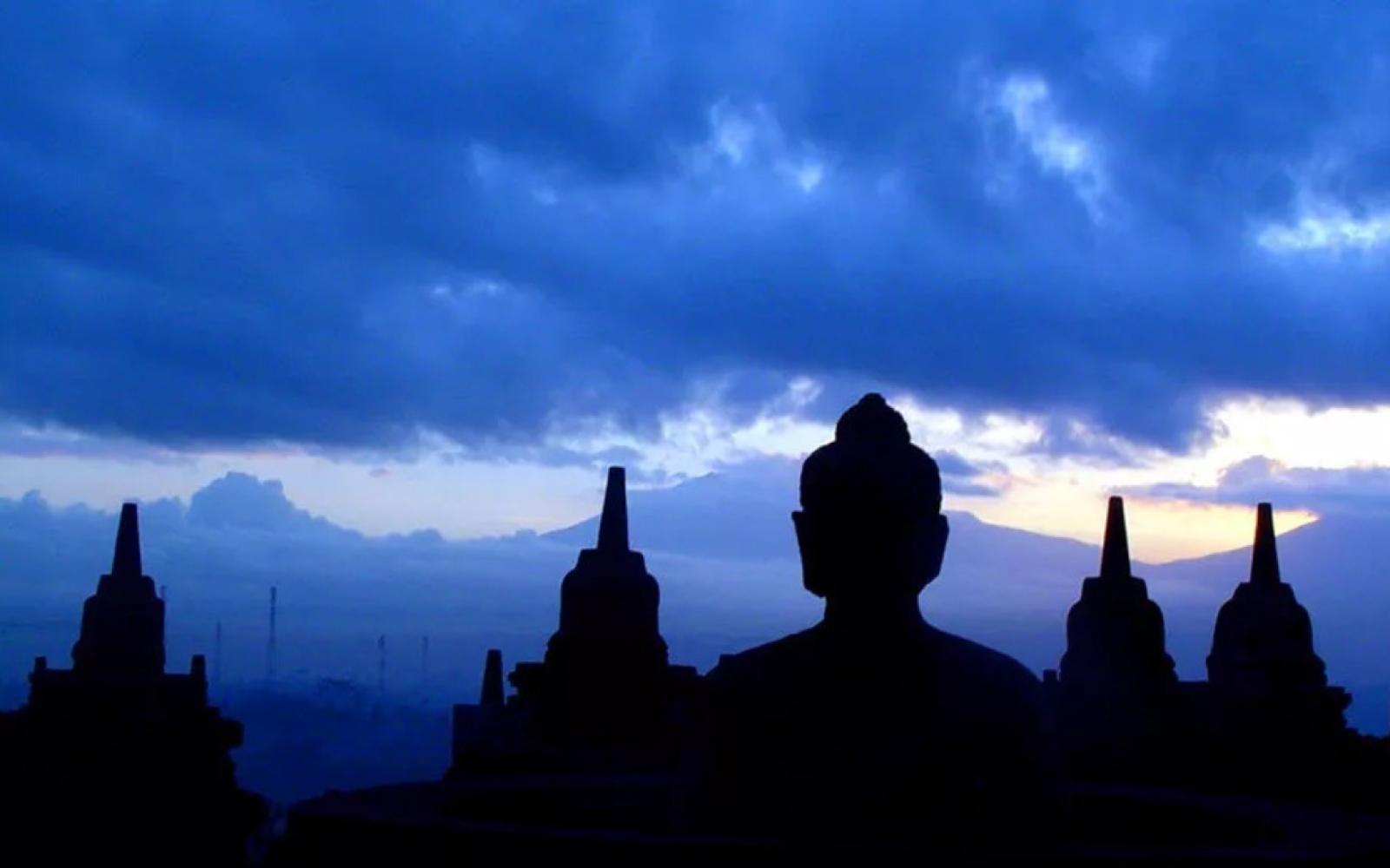 محاولة انقلاب دامية تهز طوكيو عام 1936: ضباط يابانيون يقتلون مسؤولين ويحتلون العاصمة