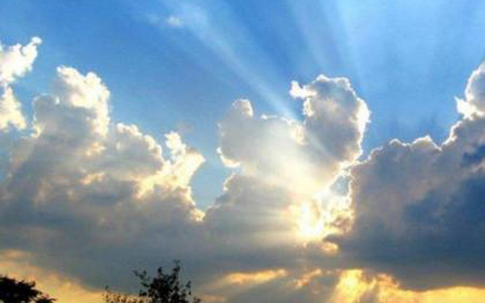 أجواء عاصفة تضرب فلسطين: انخفاض حاد في الحرارة وأمطار غزيرة تلوح في الأفق